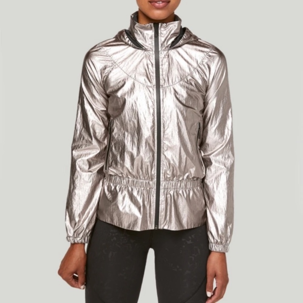 Lululemon silver metallic water repellent jacket